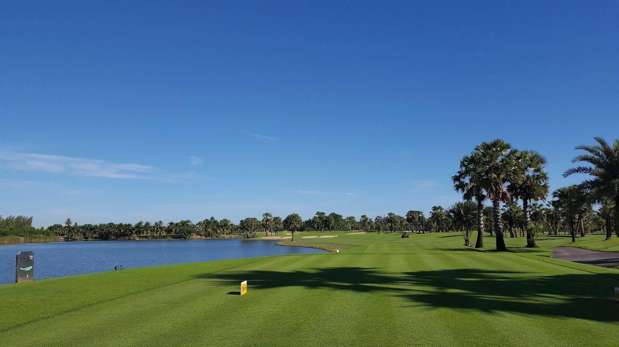 Suwan Golf & Country Club Ξενοδοχείο Nakhon Pathom Εξωτερικό φωτογραφία